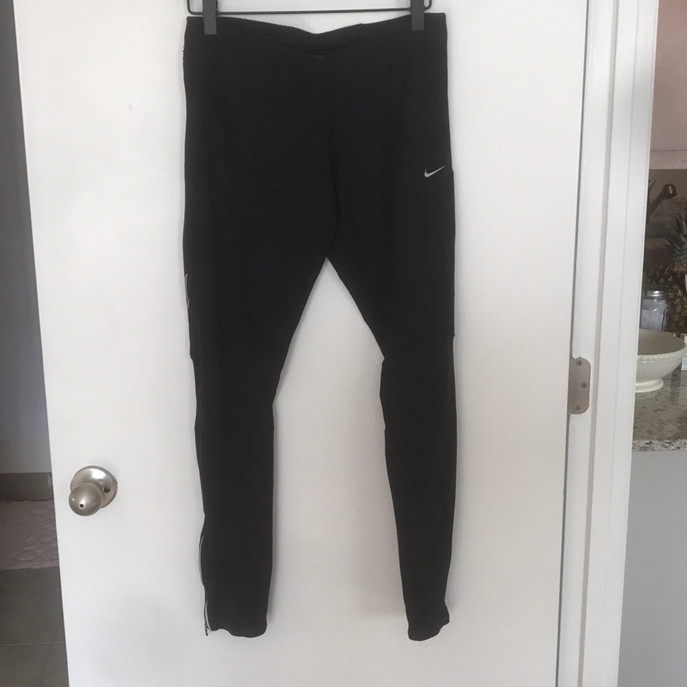 Black nike leggings